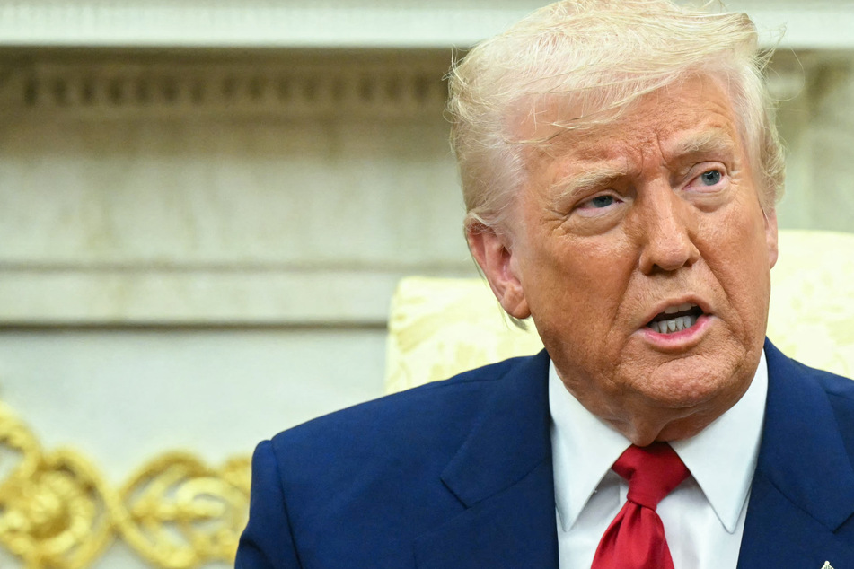 Trump asks Supreme Court to halt return of man mistakenly deported to El Salvador