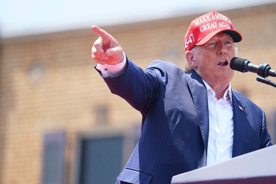 Trump launches new attempt to have election subversion case dismissed