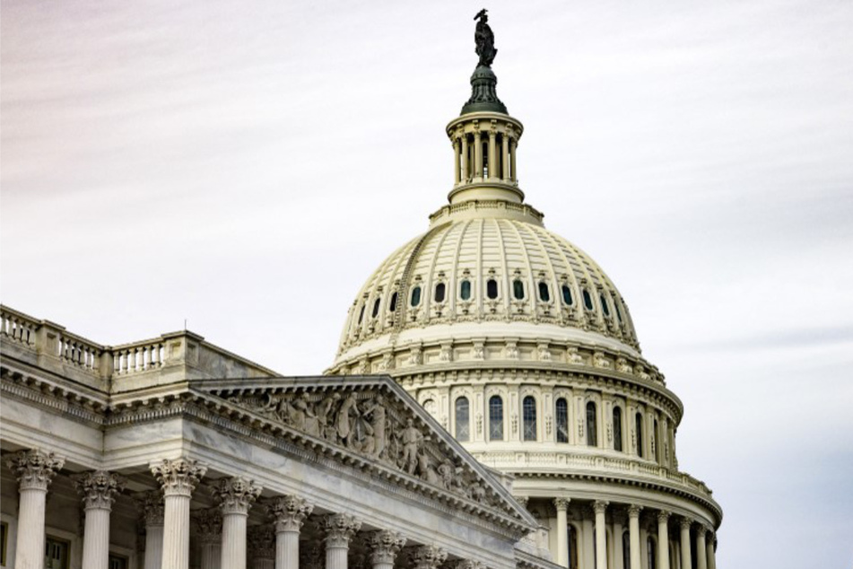 US lawmakers agree on $1.6-trillion federal budget