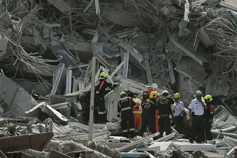 A huge earthquake hit Myanmar and Thailand on Friday, killing more than 150 people and injuring hundreds, with dozens trapped in collapsed buildings.