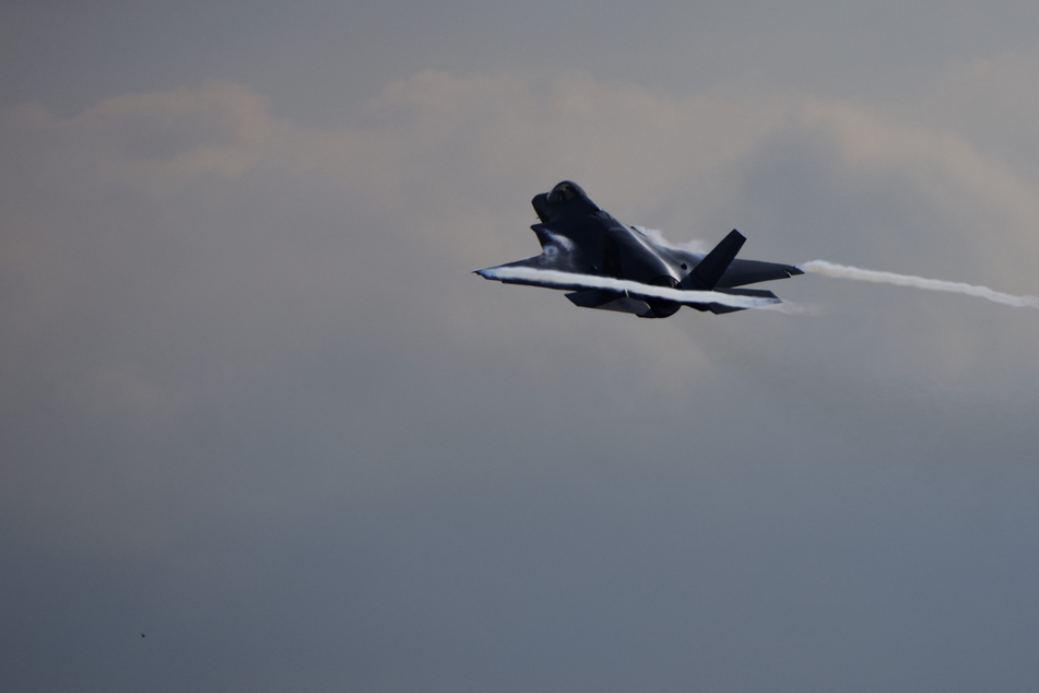 US military aircraft crashes in Mediterranean after "mishap"