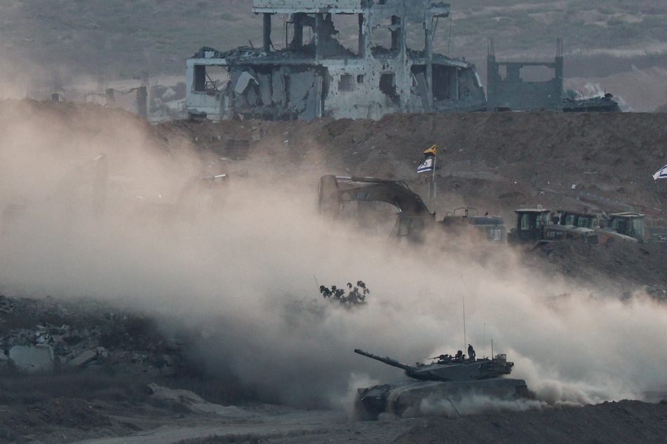 Gaza's civil defense agency said that Israeli fire killed 10 aid seekers on Friday.