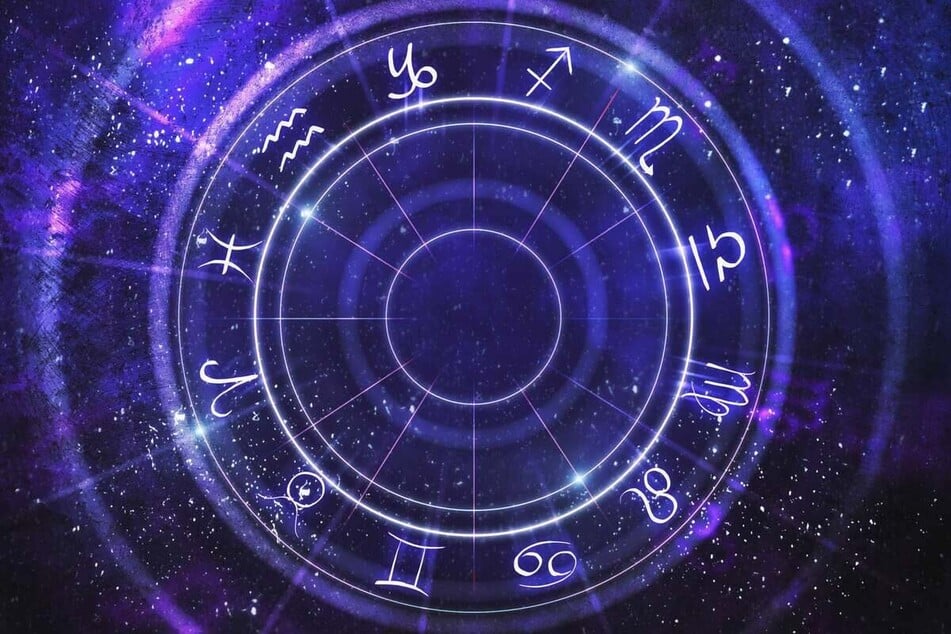 Today's horoscope: Free daily horoscope for Monday, May 19, 2025
