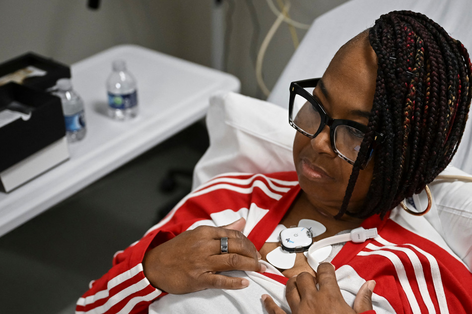 Towana Looney, a woman in her fifties from Alabama, had received the genetically modified pig kidney on November 25 in New York.