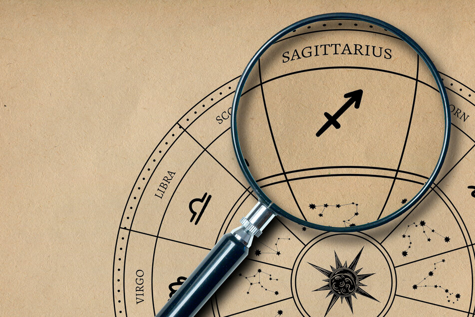 Free Sagittarius monthly horoscope for April 2025
