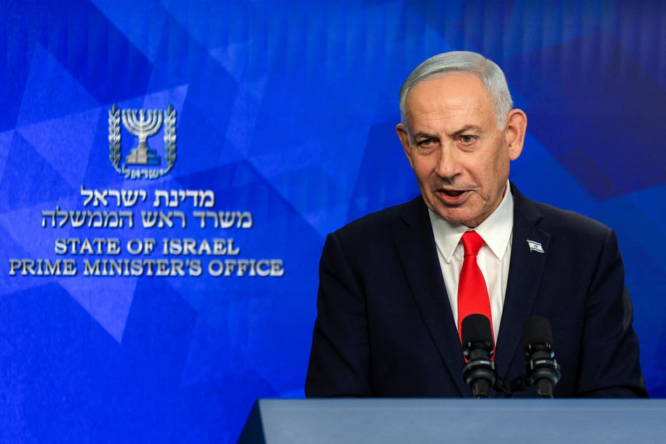 Netanyahu says Israel should "break free" of US military aid