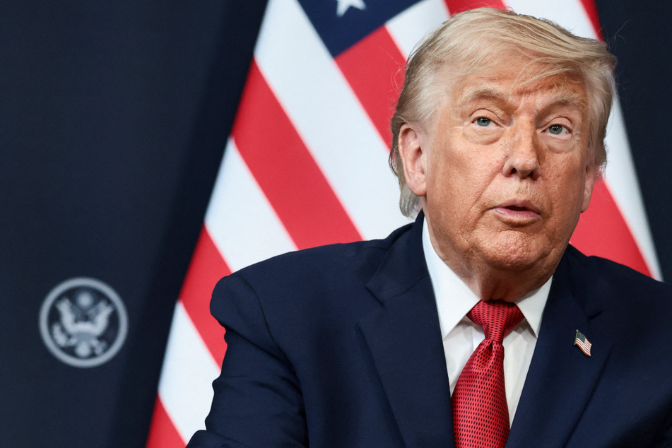 Trump tells G7 counterparts he's "the boss" in France summit