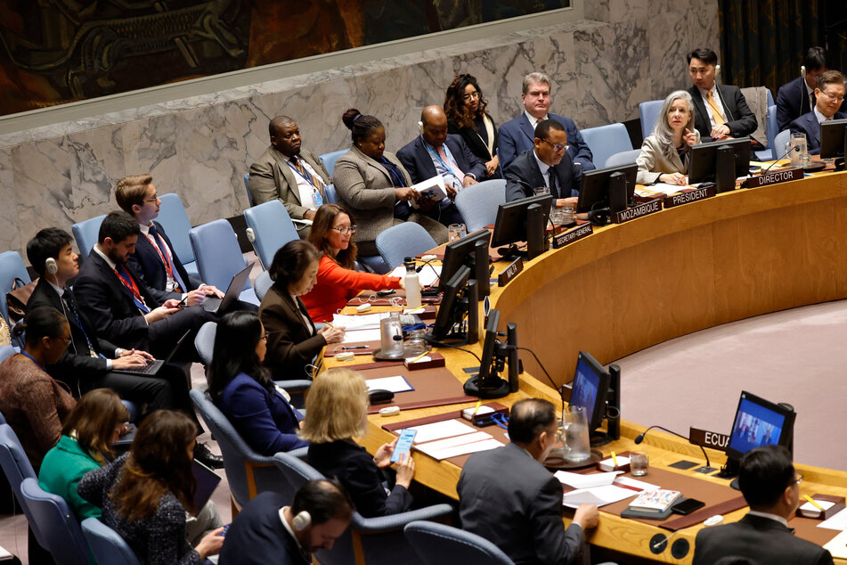 The UN Security Council plans to vote on Monday on a resolution tabled by the US that supports a plan for a ceasefire in the Gaza conflict.