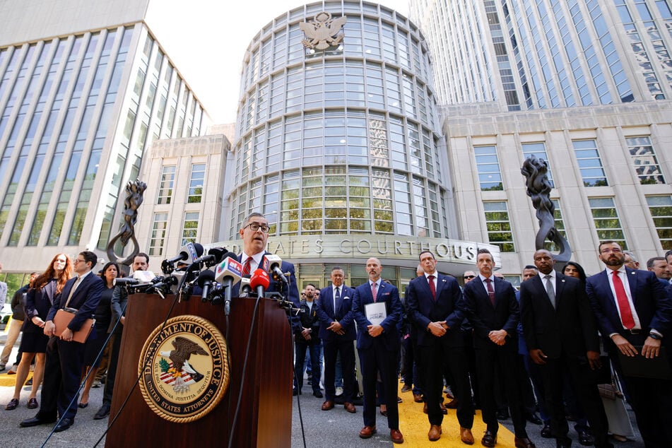 Mexican drug lord "El Mayo" receives legal sentence, delivers shocking speech: "Choose a different path"