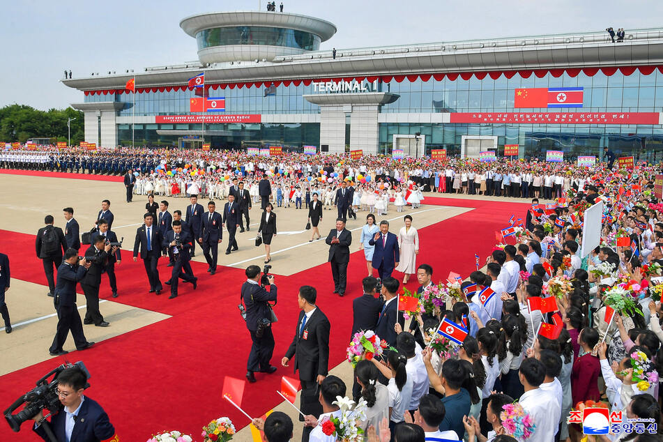 Chinese President Xi Jinping said he wants to work with North Korean leader Kim Jong Un to forge a more "stable" relationship.