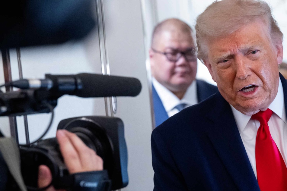 Trump urges more "surgical" strikes against Hezbollah after tense Netanyahu call