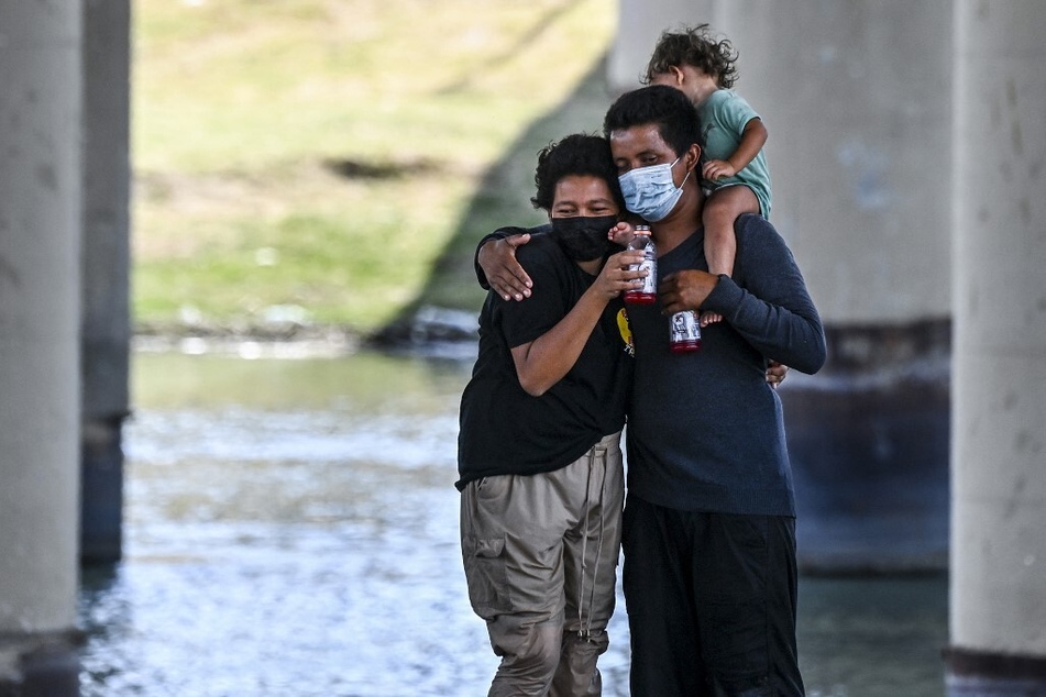 Is the Biden administration bringing back migrant family detentions?