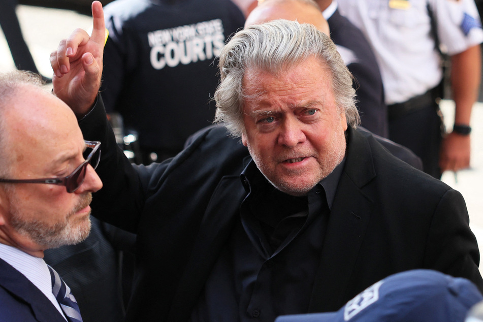 Steve Bannon, the former political advisor to Donald Trump, was arrested on Thursday for charges related to a money scheme for Trump's border wall project.