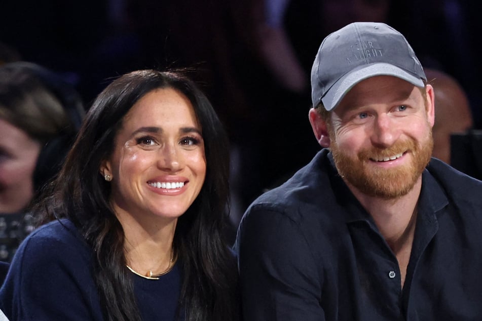 Prince Harry and Meghan Markle set UK visit with their kids in shock return!