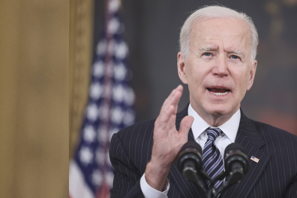 Biden directs states to open Covid-19 vaccine eligibility to all US adults by mid-April