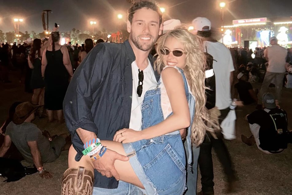 Scooter Braun honored Sydney Sweeney (r) in a touching Instagram tribute for her 29th birthday.