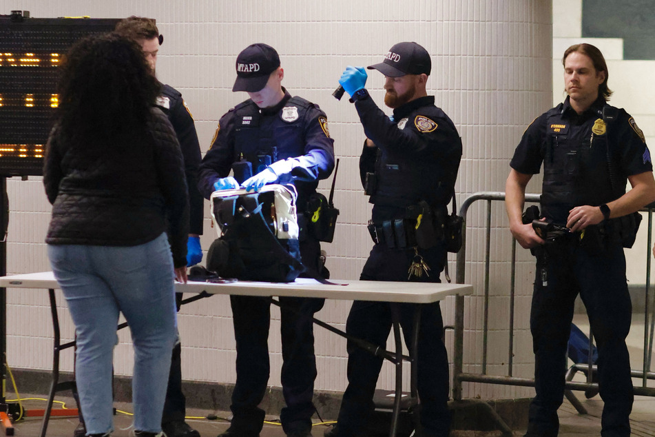 Bag checks by the NYPD and National Guard have begun at major hubs of the New York City subway system.