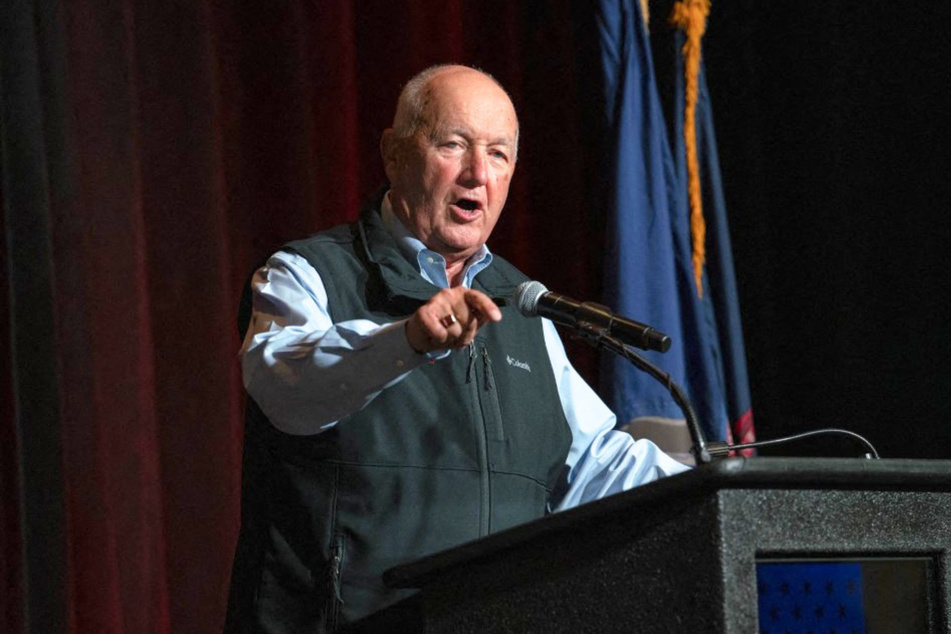Over 110,000 Canadians recently signed a petition calling for the ouster of Pete Hoekstra, Trump's US ambassador to the country.
