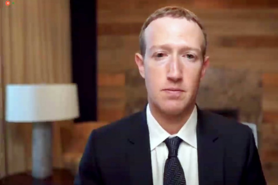 Phhhoto app sues Facebook, claiming it crushed their business