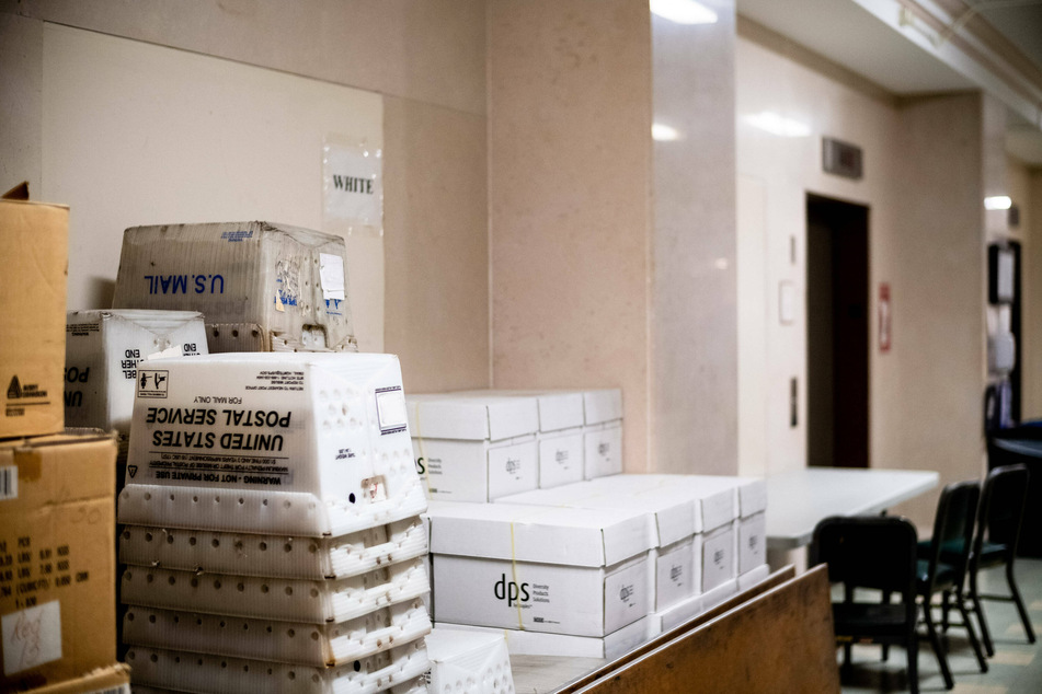 Fears of contested election loom amid mail-in ballot surge