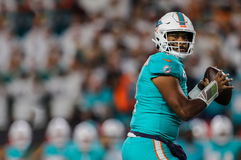 Tua Tagovailoa returns to Dolphins practice but McDaniel cools talk of comeback