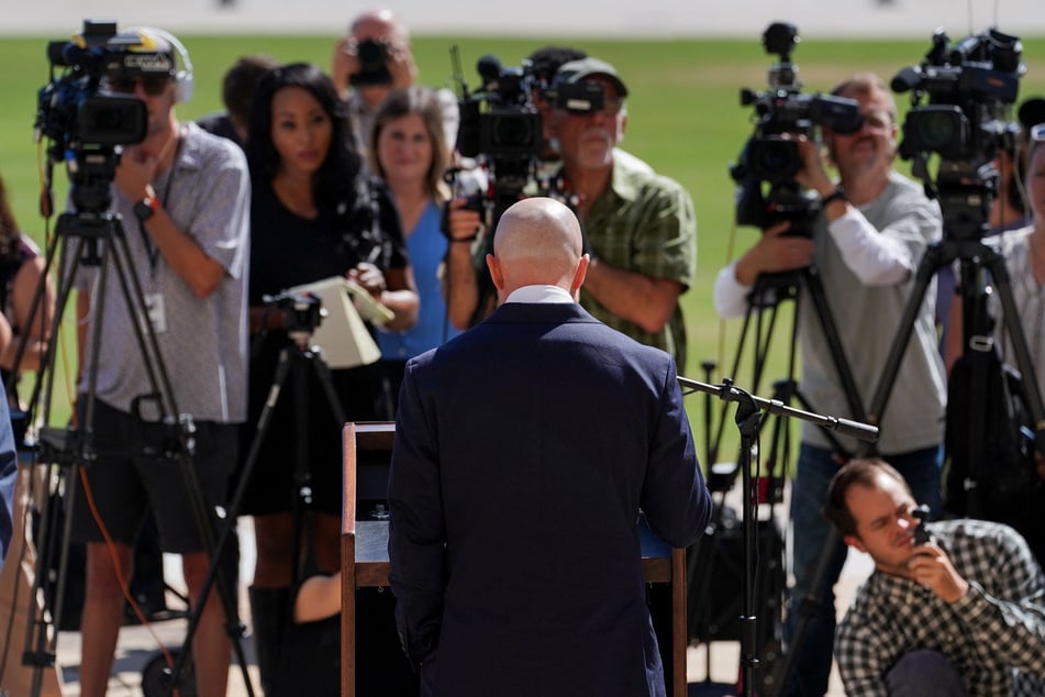 Luke Ihnen, an attorney for Christa Pike, speaks during a press conference outside a courtroom in Nashville, Tennessee, on Wednesday. The court has ordered prison officials to preserve all evidence from the botched execution.
