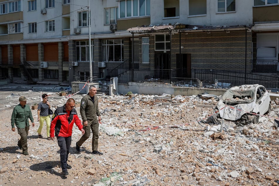 Kyiv Mayor Vitali Klitschko visited a building heavily damaged during a massive Russian drone strike.