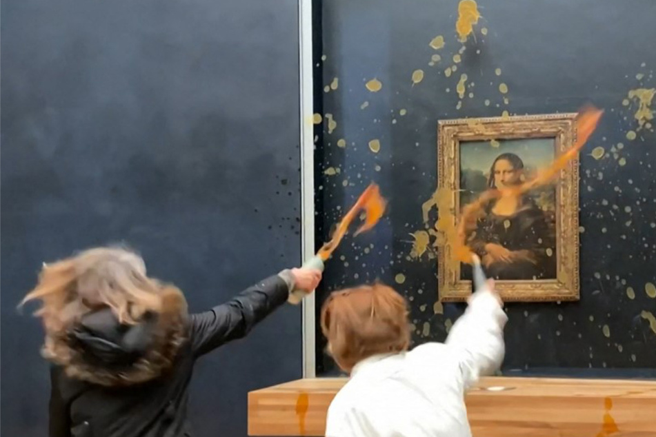 Activists splash soup on glass-protected Mona Lisa in Paris