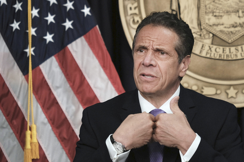 Andrew Cuomo breaks the bank on book deal despite allegations of ethics violations