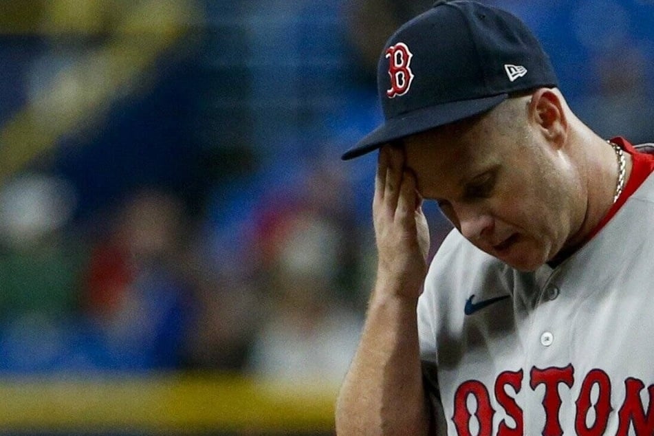 MLB: Red Sox fall short to the White Sox but stay alive in the AL Wild Card race