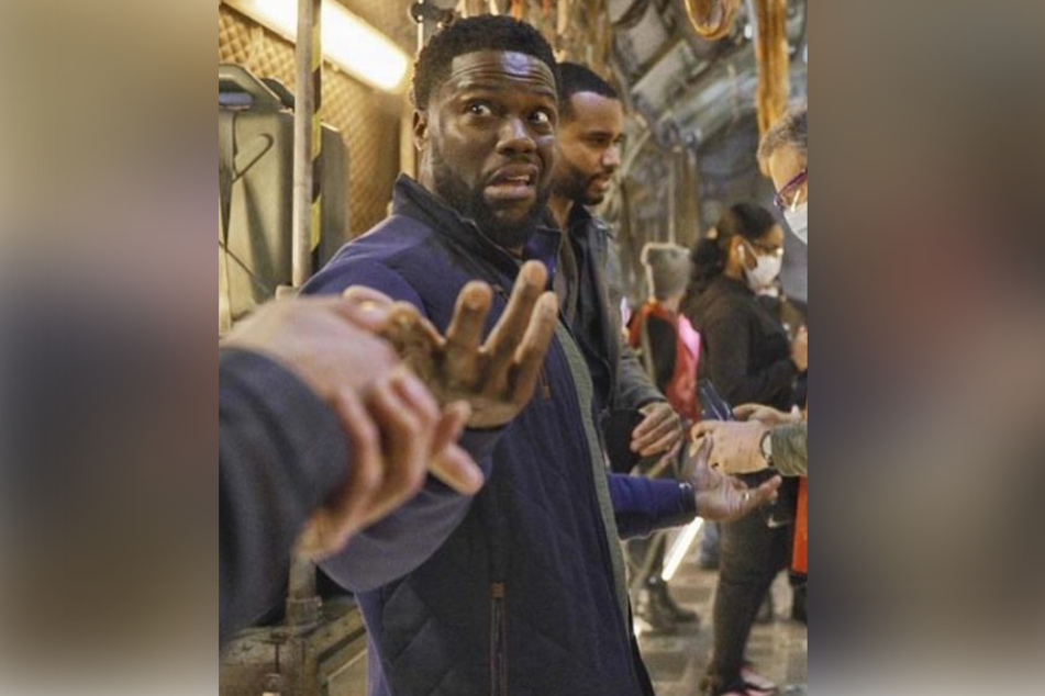Actor Kevin Hart was robbed blind by his personal shopper!