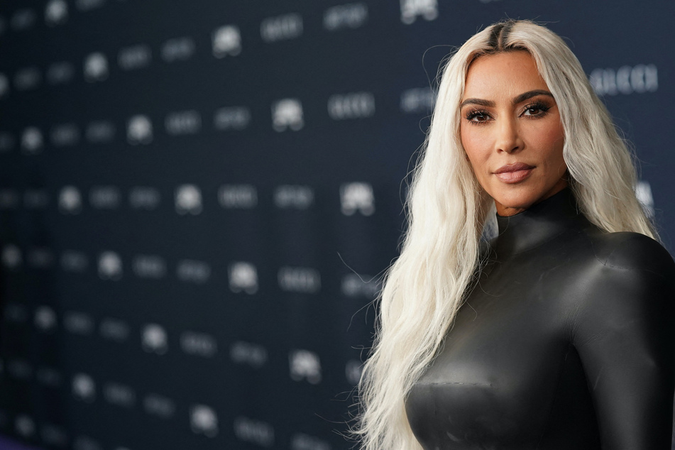Bow Down! Kim Kardashian stuns in the new Dolce & Gabbana Spring/Summer 2023 campaign!