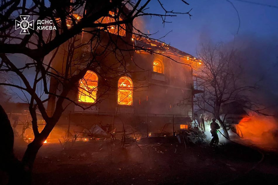 The deadly attack came ahead of Zelensky's visit to the US for the latest round of talks with Trump.