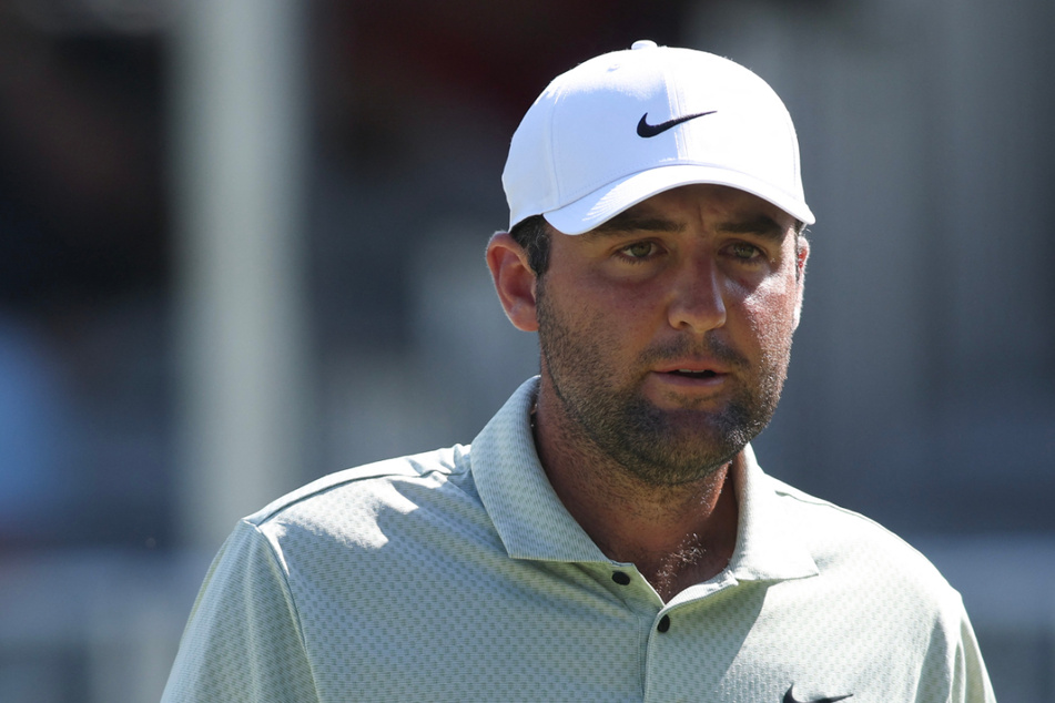 Prosecutors in Kentucky have dropped assault charges against top-ranked golfer Scottie Scheffler, who was recently arrested after a traffic incident.