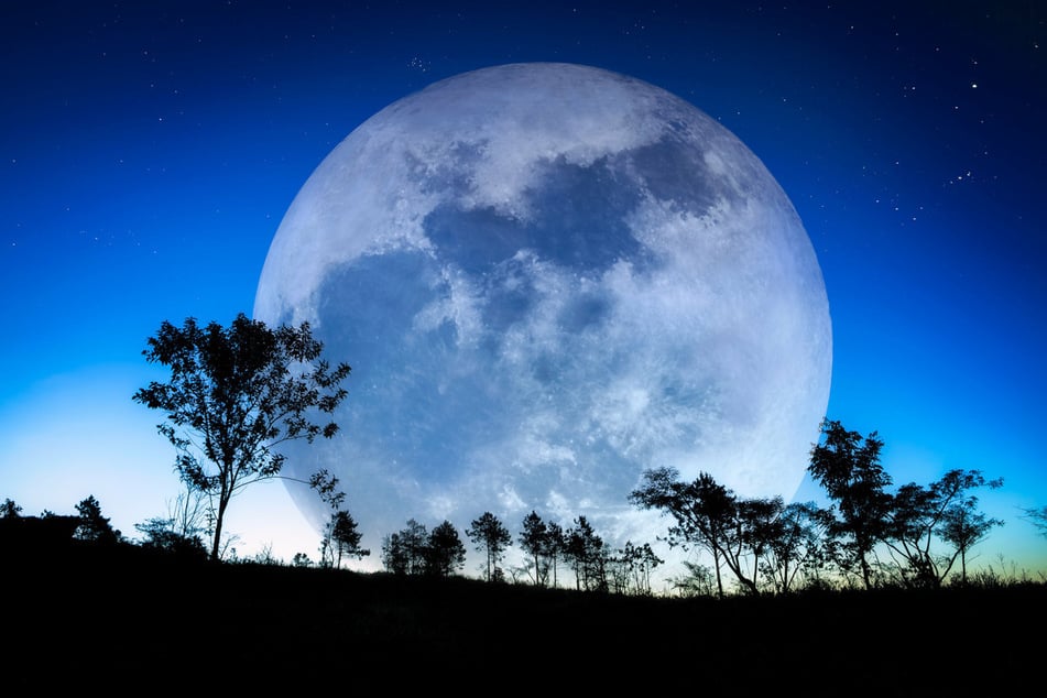 Your personal and free daily horoscope for Monday, 10/27/2025.