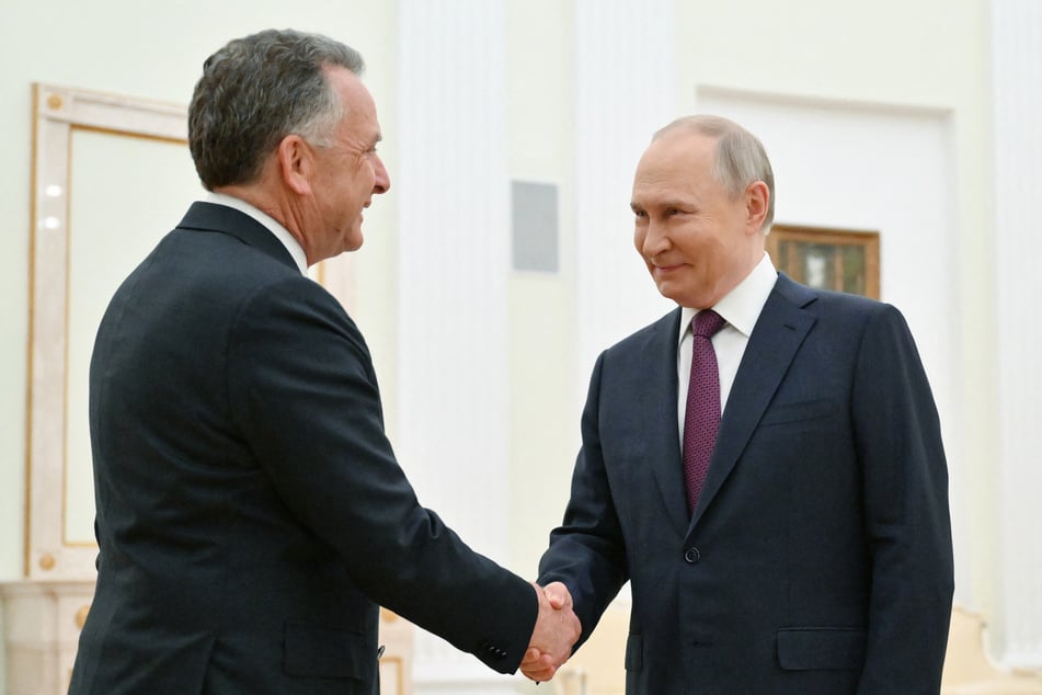 Trump's envoy Steve Witkoff set for high-stakes meeting with Putin in Ukraine peace push