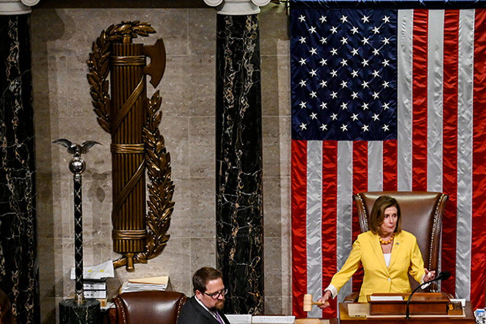 House Democrats send sweeping health care, tax, and climate bill to Biden's desk