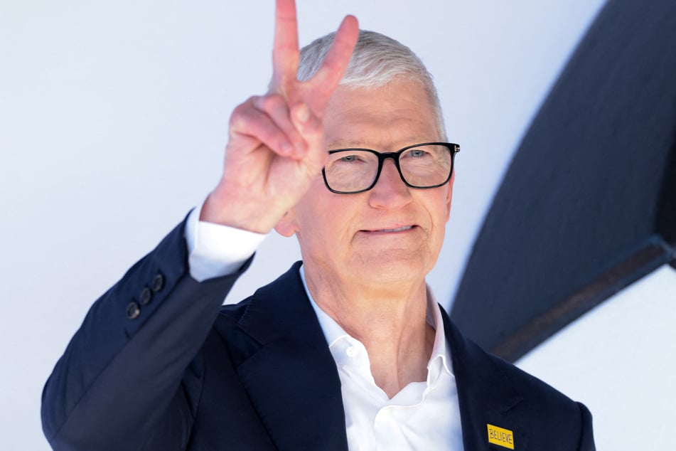 Tim Cook bid farewell to Apple as he prepared to step down as CEO, though he will remain as the company's executive chairman.