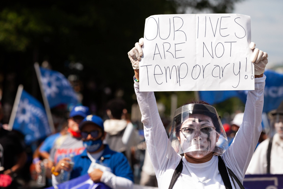 Central American TPS holders demand Biden act to prevent consequences of deportation