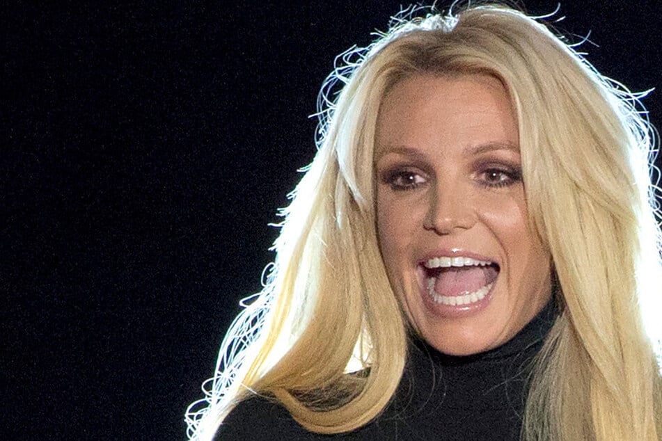 Is Britney Spears having another baby? Vulnerable Insta post has fans in uproar