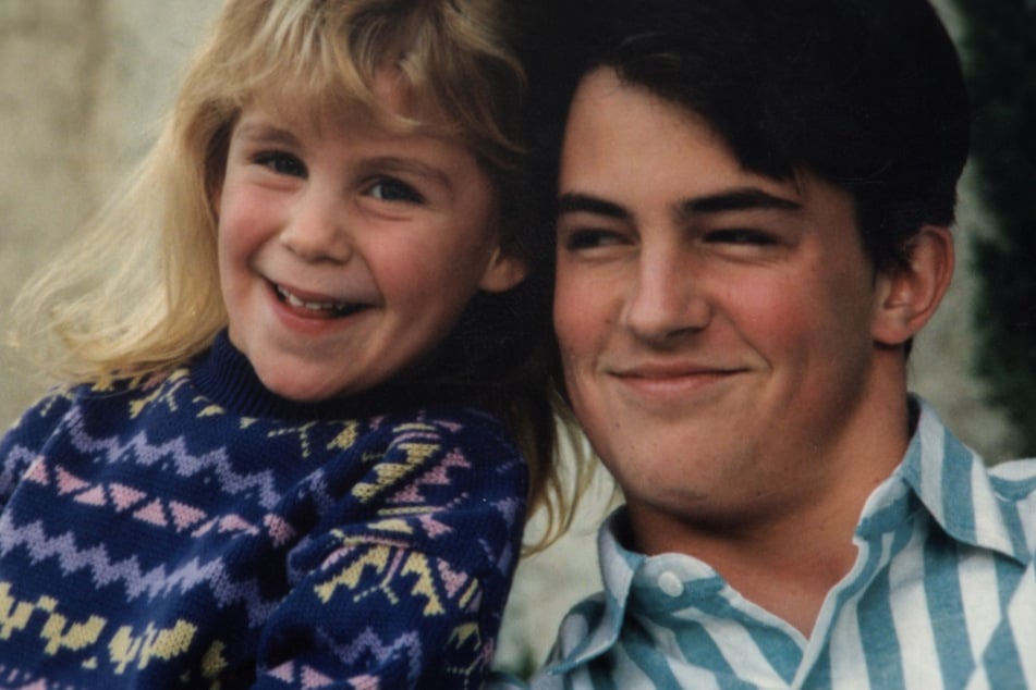 Mia Perry Bowick (l.), the late actor’s younger sister, presents previously unseen material from the family archive as part of the documentary.