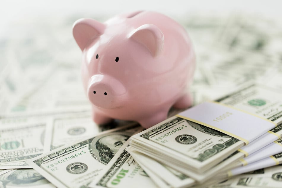 What is the latest financial news?