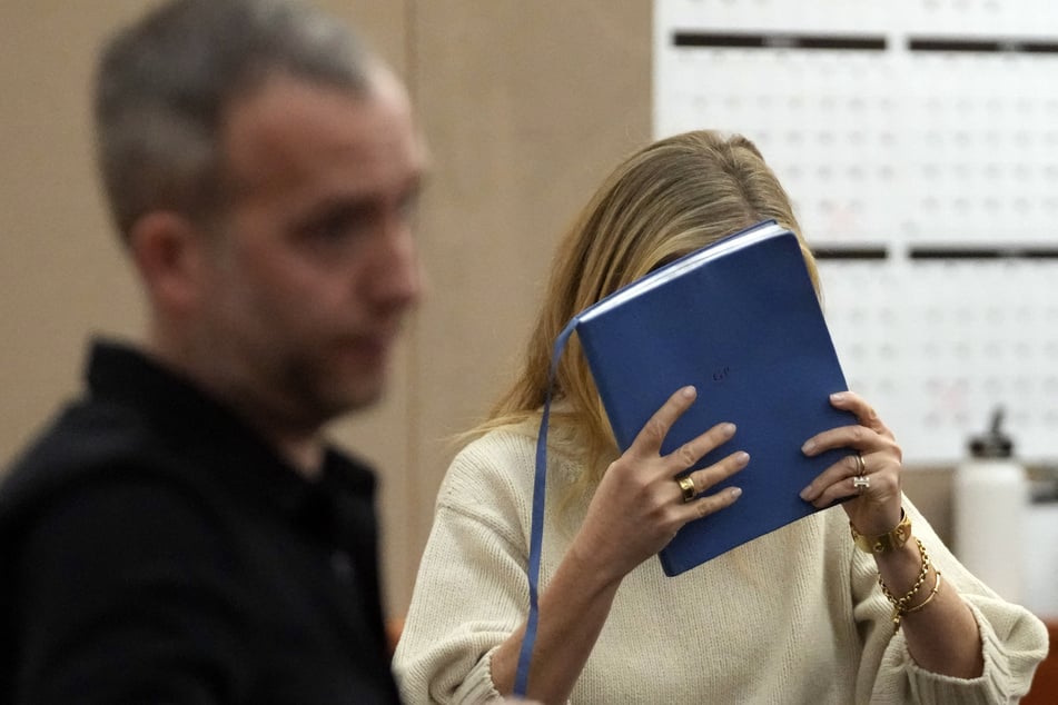 The plaintiff is demanding more than $300,000 in damages from Gwyneth Paltrow.