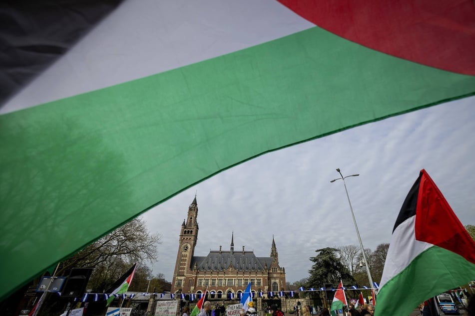 The International Court of Justice has ruled that Israel must immediately stop its assault on the city Rafah.