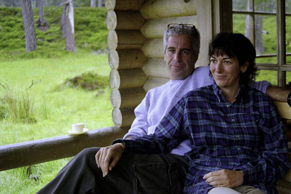 Ghislaine Maxwell trial: Six charges, four accusers, one decision for the jury