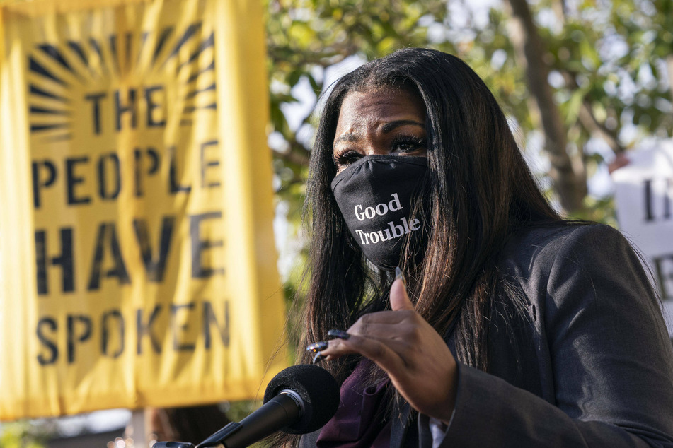 House progressives lay out infrastructure demands including climate action