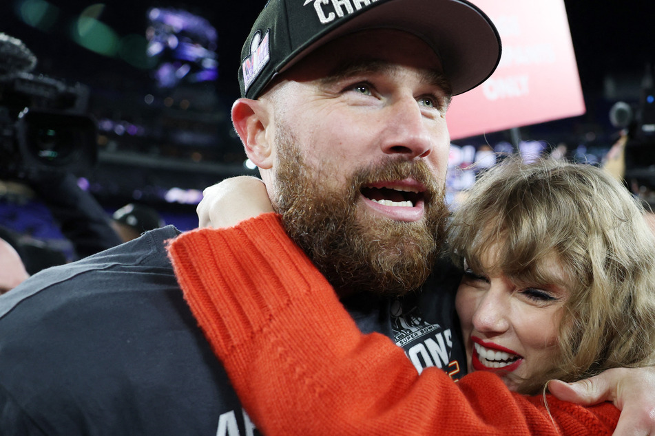 Travis Kelce talks wooing Taylor Swift: "I don't know how the f**k I did it"