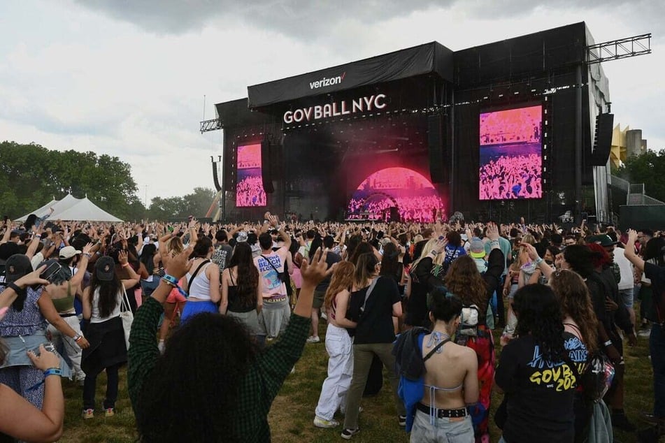 Make sure to get to Gov Ball 2026 early, charge your electronics, check the weather, and download the Gov Ball app for the best experience!
