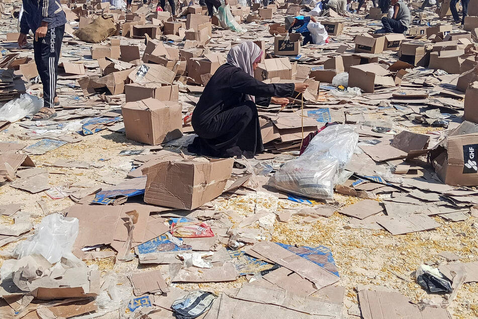 Israel admits to arming criminal gang sabotaging aid distribution in starving Gaza