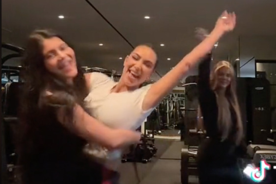 Kim Kardashian and Kylie Jenner hit the gym for the some exercising and TikTok fun with Khloé Kardashian.